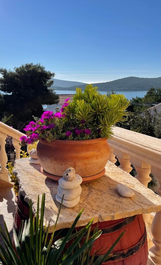 Apartments Villa Ra Zaboric Dış mekan fotoğraf