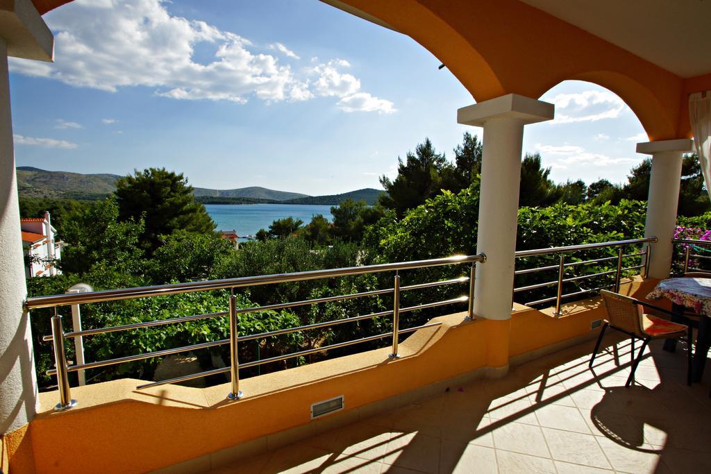Apartments Villa Ra Zaboric Dış mekan fotoğraf