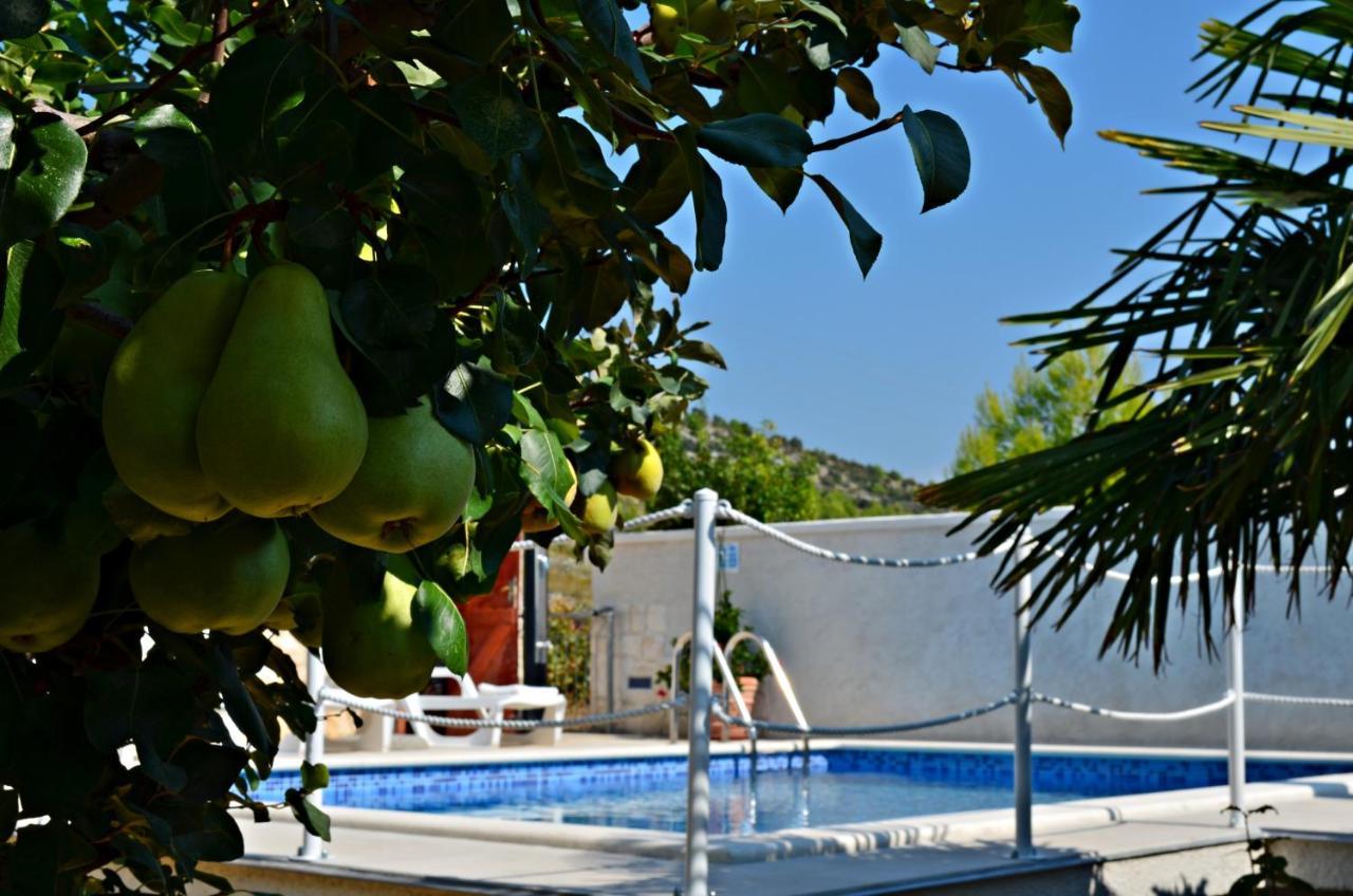 Apartments Villa Ra Zaboric Dış mekan fotoğraf